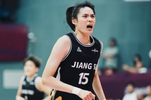 kaiyun 官网-轰17+5力扛坎贝奇！中国女篮26岁2米悍将进化：宫鲁鸣征召她？|许晨妍|三分球|季后赛|中锋|娜塔莎·霍华德_新浪新闻